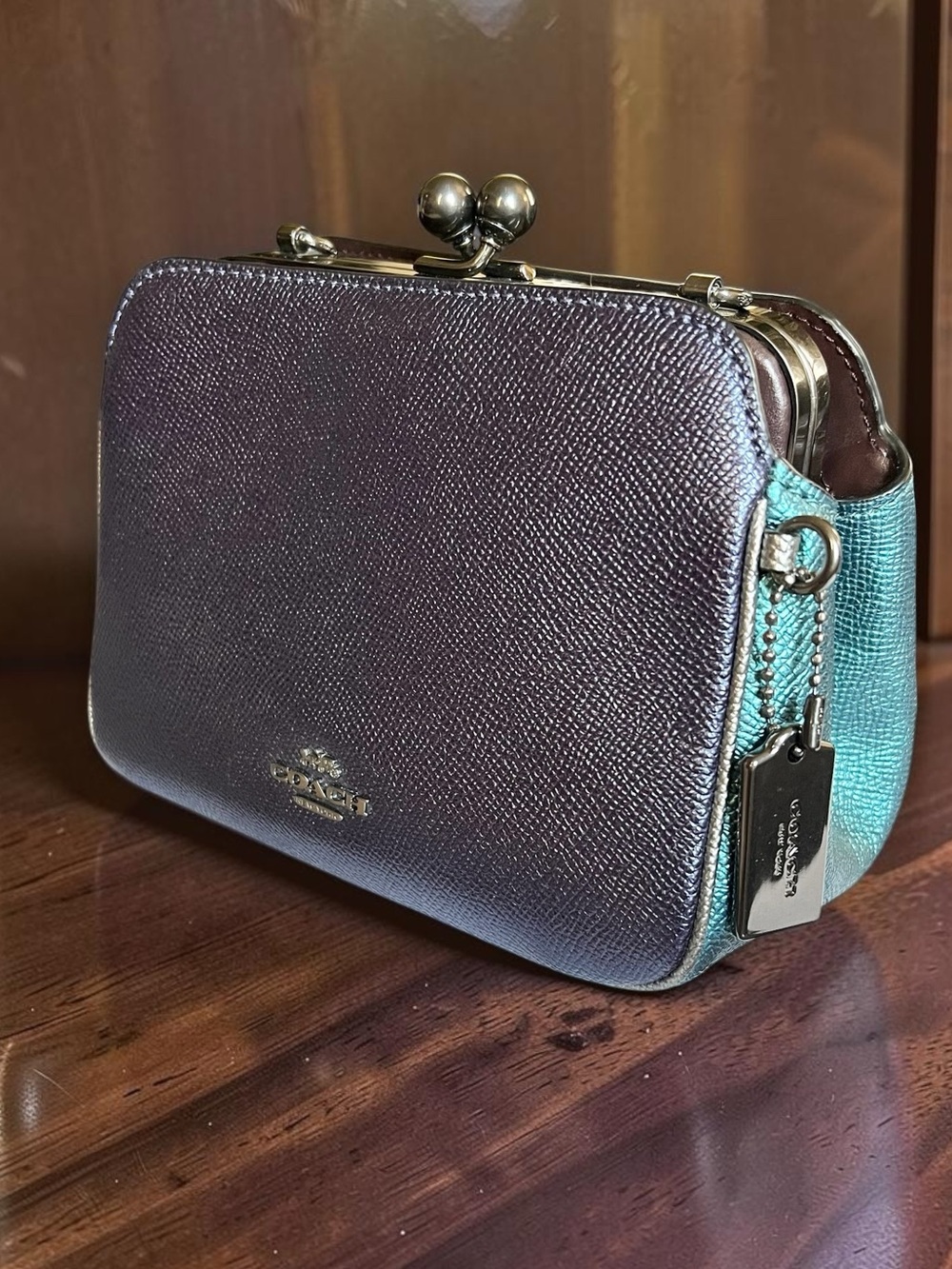 Rare Coach Metallic Colorblock Pearl Kisslock Chain Bag (Style F80194) - Picture 2 of 15